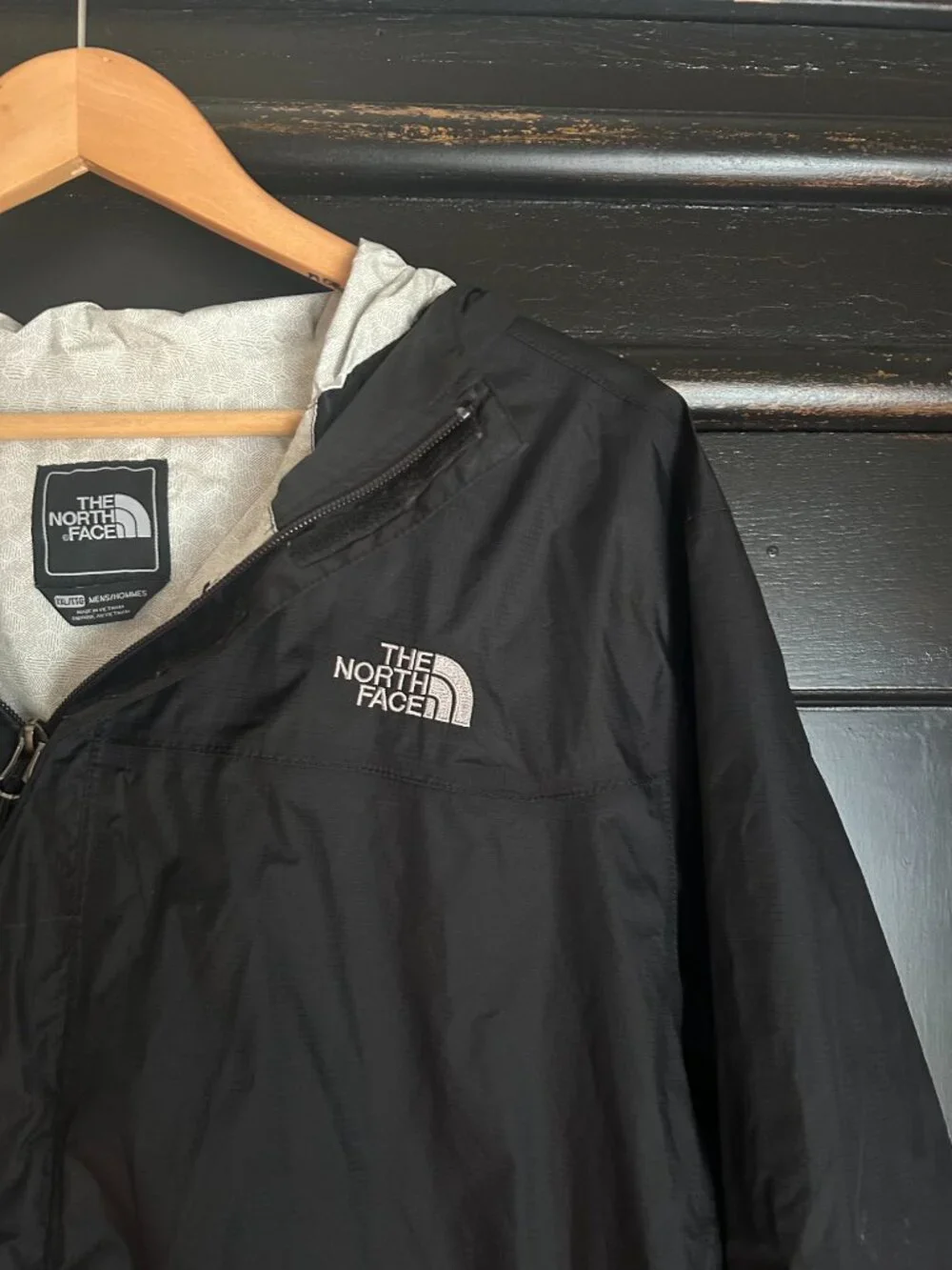 Men's North Face Rain Jacket/Windbreaker